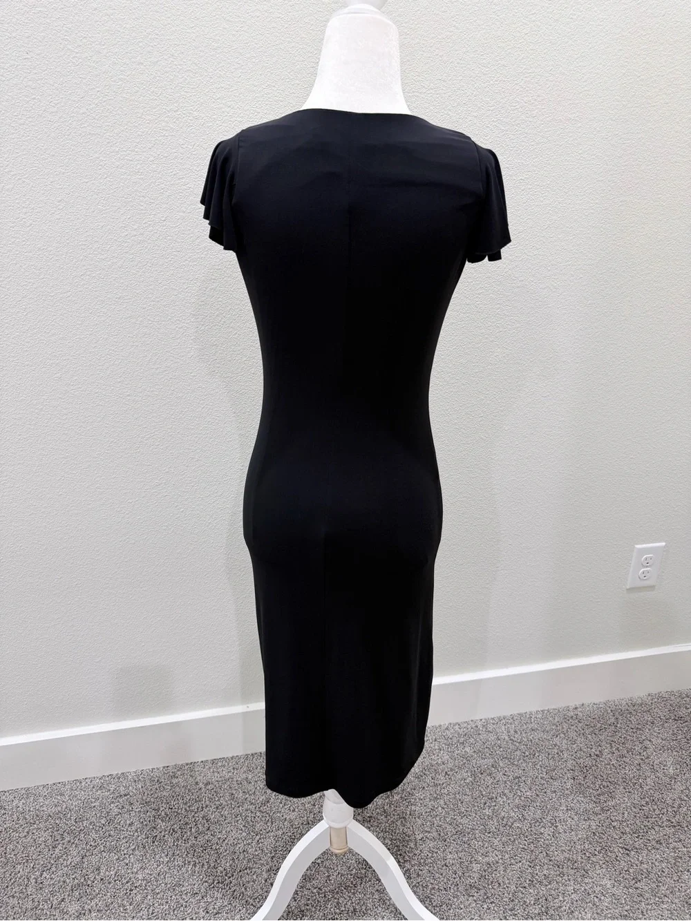 Black Scoop-Neck Midi Dress with Flutter Cap Sleeves - Picture 4 of 5
